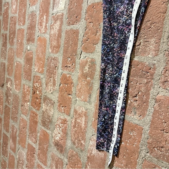 Lululemon Base Pace High-Rise Running Tight 25" Floral Spray Multi size 4 pants - Picture 11 of 15